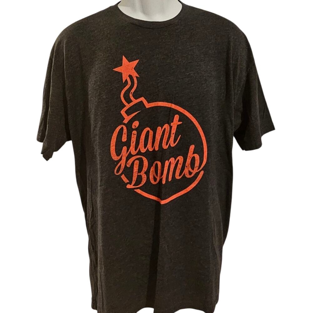 Men's GIANT BOMB t-shirt Charcoal Gray Size XL